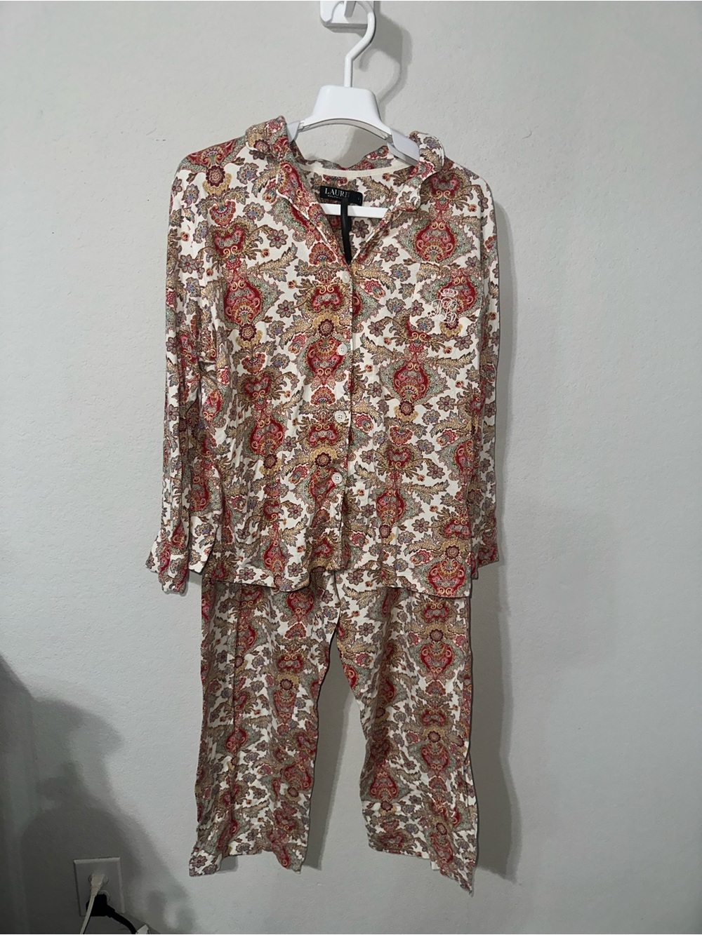 Lauren Ralph Lauren Paisley Pajama Set with Monogram Stitching Size Large - Picture 2 of 13